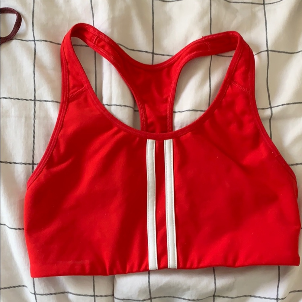 Sports bra